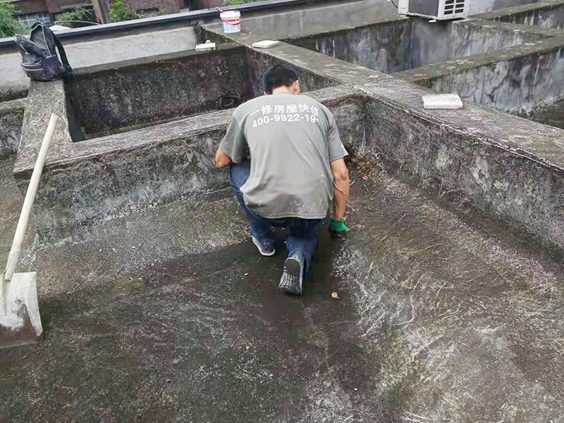 屋面基層處理做防水