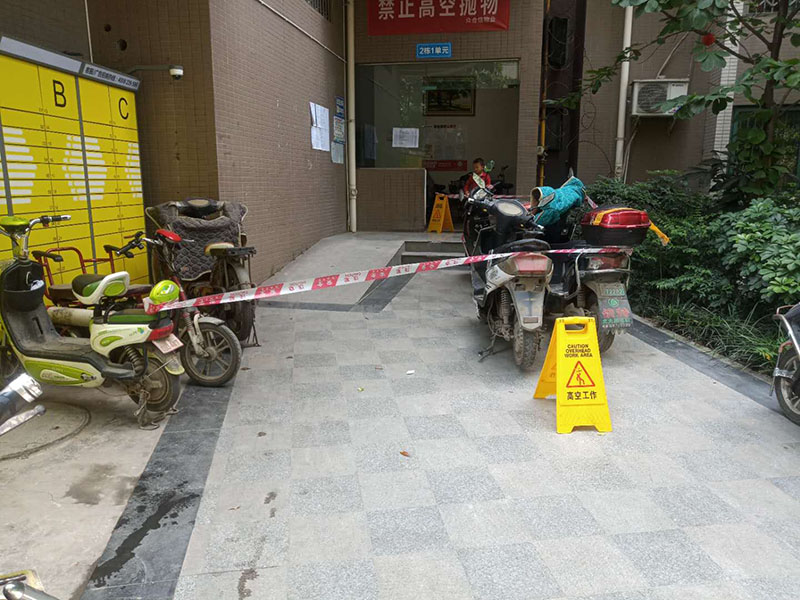 武漢車庫門維修，車庫門有兩個主要組成